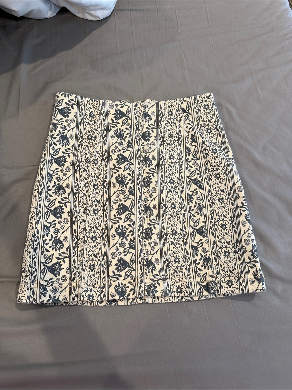 Free People Floral White & Navy Mini Skirt